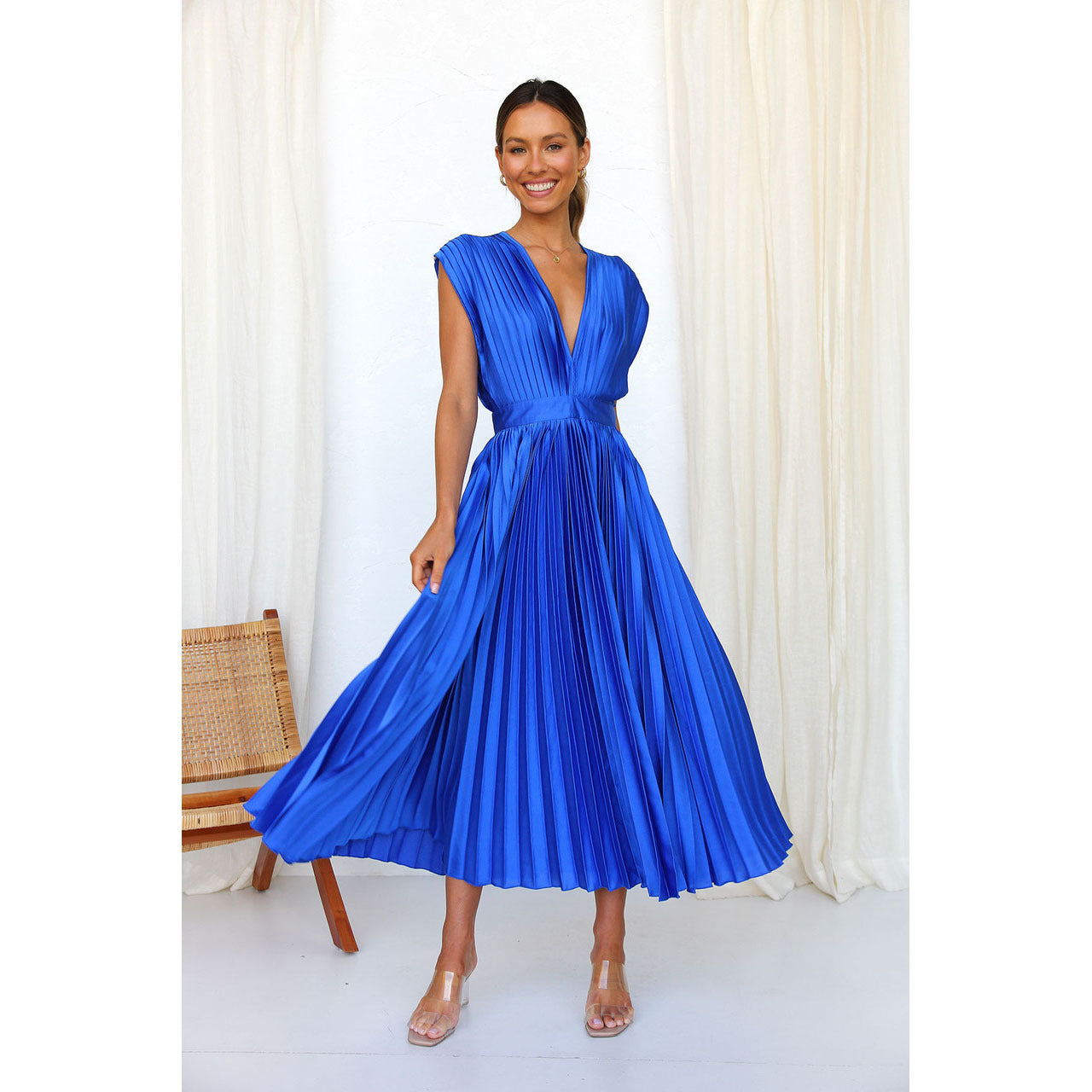 Civi Sleeveless Pleated Maxi Dress