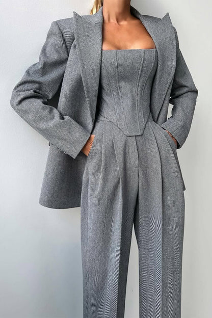 Dolce™ - Three-Piece Set with Double-Breasted Blazer