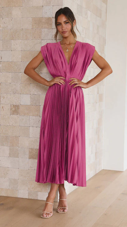 Civi Sleeveless Pleated Maxi Dress